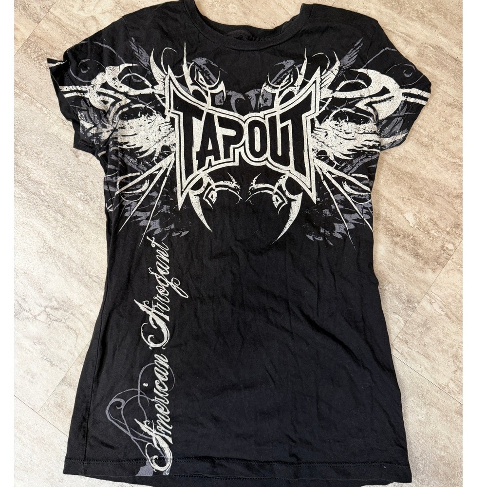 Tapout Womens Graphic Tee Black American Arrogant Tribal Y2K T-Shirt Small